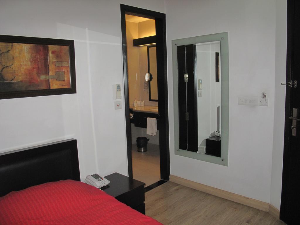 Rainbow Residency Bed & Breakfast New Delhi Room photo